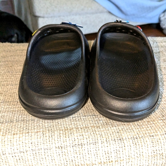 CERYTHRINA Black Slide Sandals Anti-Slip Pillow Slippers Ultra Light Space theme - Picture 4 of 7